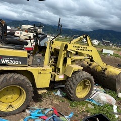 三菱WS200Aホイールローダ