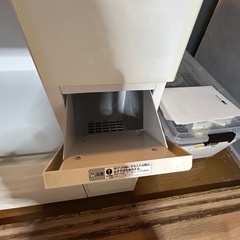 レンジ棚、ライスストッカーの画像