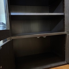 食器棚　扉付き収納 の画像