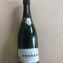 フェラーリ　お酒の画像