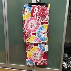 新品　大きな花柄の浴衣