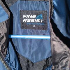 ジャンパー　紺色の画像