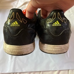 最終値下げ⭐︎adidas アディダス　シューズ　サッカー　スポーツ　26.0センチ黒オレンジの画像