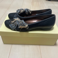美品！パンプス　デニムリボン　35（22.5）の画像