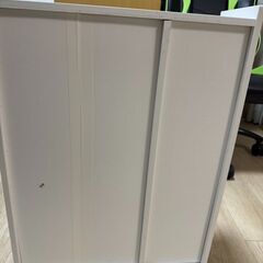 無料【0円】キャスター付き棚　15x44x57.5cm 2個の画像