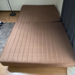 足付きマットレス　セミダブル