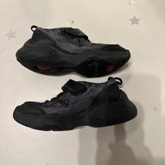 ムーンスター18cm EEEの画像