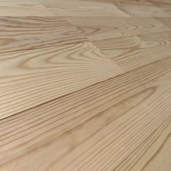 【DIYグレード大特価】信州赤松無垢フローリング無塗装品 1820×15×152(mm) 6枚入！在庫65ケースほどありますので複数の方へ販売できます。の画像