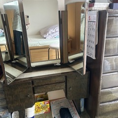 決まりました！鏡台
