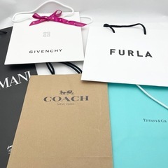 COACHやFURLAなど ブランドのショッパー5枚
 