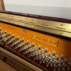 アップライトピアノ samic SU-118Fの画像