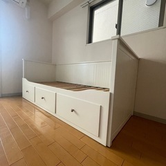 IKEAのデイベッドフレーム　