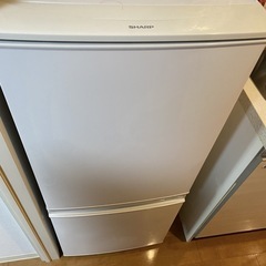 SHARP 冷蔵庫 2016年製の画像