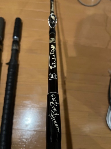ツララ ミヌアノ64 (ベンリーズ) 仏生山のその他の中古あげます