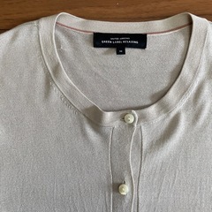UNITED ARROWS 手洗いできるシルク　ニット　カーディガン ベージュ　貝ボタン　冷房対策　の画像