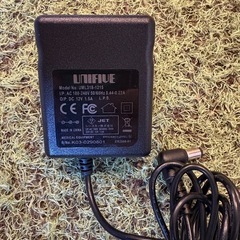 ACアダプターの画像