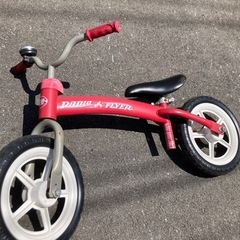 radio flyer ストライダー　子供用自転車