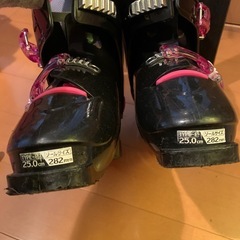 子供用スキーセットの画像