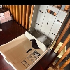 ペーパータオルホルダー2台の画像