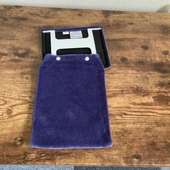 ミッキーマウストイレットペーパーホルダーの画像