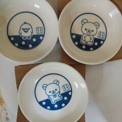 リラックマの食器をセットでお譲りします。の画像