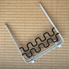扉につけられるゴミ袋フックの画像