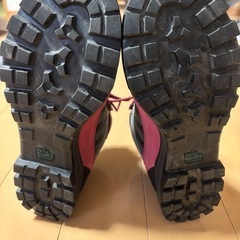 一度のみ使用　モンベル　マウンテンクルーザー600 ワイド　Women’sの画像