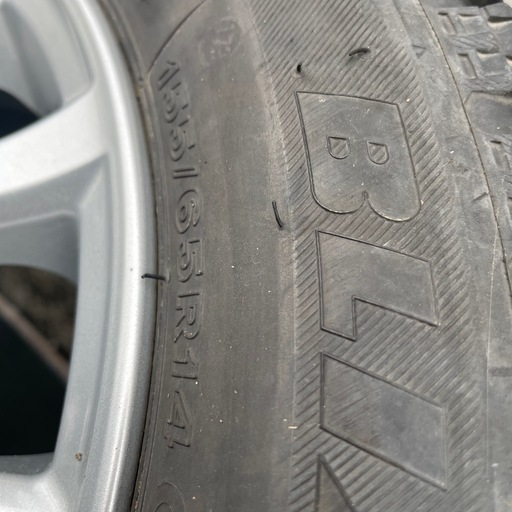 BS スタッドレス　溝十分　155/65R14 軽自動車にどうぞ