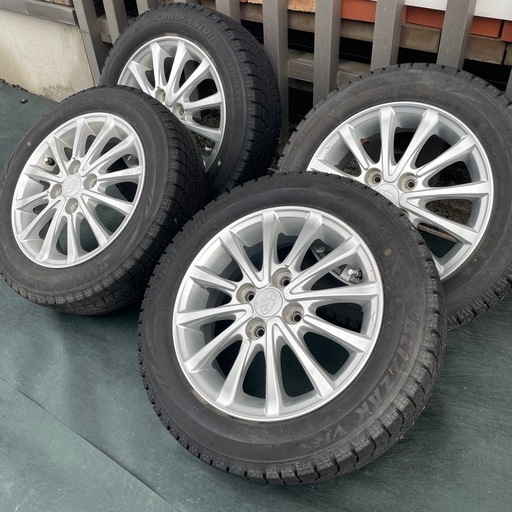 BS スタッドレス　溝十分　155/65R14 軽自動車にどうぞ