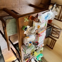【5/20.21引き渡し可】ダイニングテーブル、椅子のセッ…