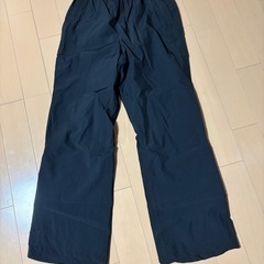 開封のみ新品未使用品です　レインウェア　ノアム　AMERAKUの画像