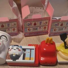 ちいかわたちのかわいいおもちゃが、ハッピーセットの画像