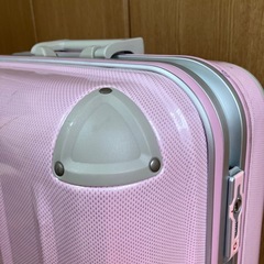 【無料】スーツケース　ピンクの画像