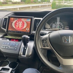 ホンダ　ステップワゴンRK1の画像
