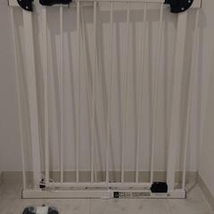 ベビーゲート　ホワイト