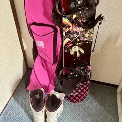中古のスノーボードと25cmの靴になります、の画像