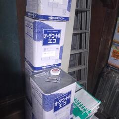 ⚫️水性塗料　溶剤塗料差し上げます⚫️の画像