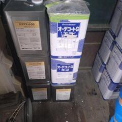 ⚫️水性塗料　溶剤塗料差し上げます⚫️の画像