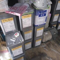 ⚫️水性塗料　溶剤塗料差し上げます⚫️の画像