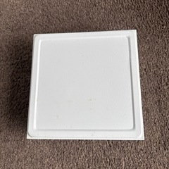 アルミ製小物入れホワイトの画像