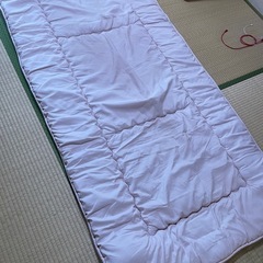 シングル敷布団　難あり