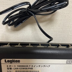 スイッチングハブ　logitec 8ポートの画像