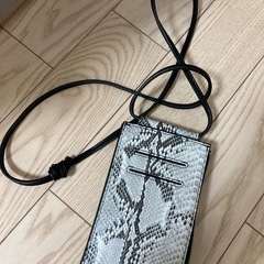 スマホショルダーの画像