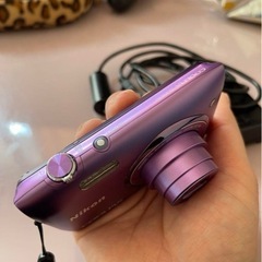 NIKON デジカメ　美品
の画像