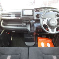 ホンダ　Ｎ－ＢＯＸカスタム　Ｇ・Ｌホンダセンシング★1年保証★ロードサービス付　純正ＳＤナビ　地デジ　バックカメラ　Ｂｌｕｅｔｏｏｔｈ　左側パワースライド　アダプティブクルコン　ＥＴＣ　ナビ連動前後ドラレコ　前席シートヒーター　オートライト　ＬＥＤヘッド　純正１４ＡＷの画像