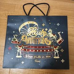 ルイ・ヴィトン　LOUISVUITTON　ブランド　ショップ袋　紙袋