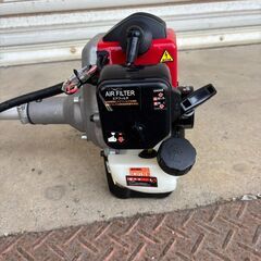 美品　草刈り機 刈払い機 エンジン 26cc 2サイクル 両手ハンドル 背負い 2分割式 HG-BC260の画像