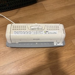 ラミネーター