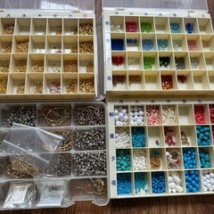 アクセサリーパーツ　スワロフスキー　ビーズ　