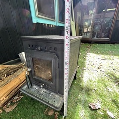 薪ストーブの画像